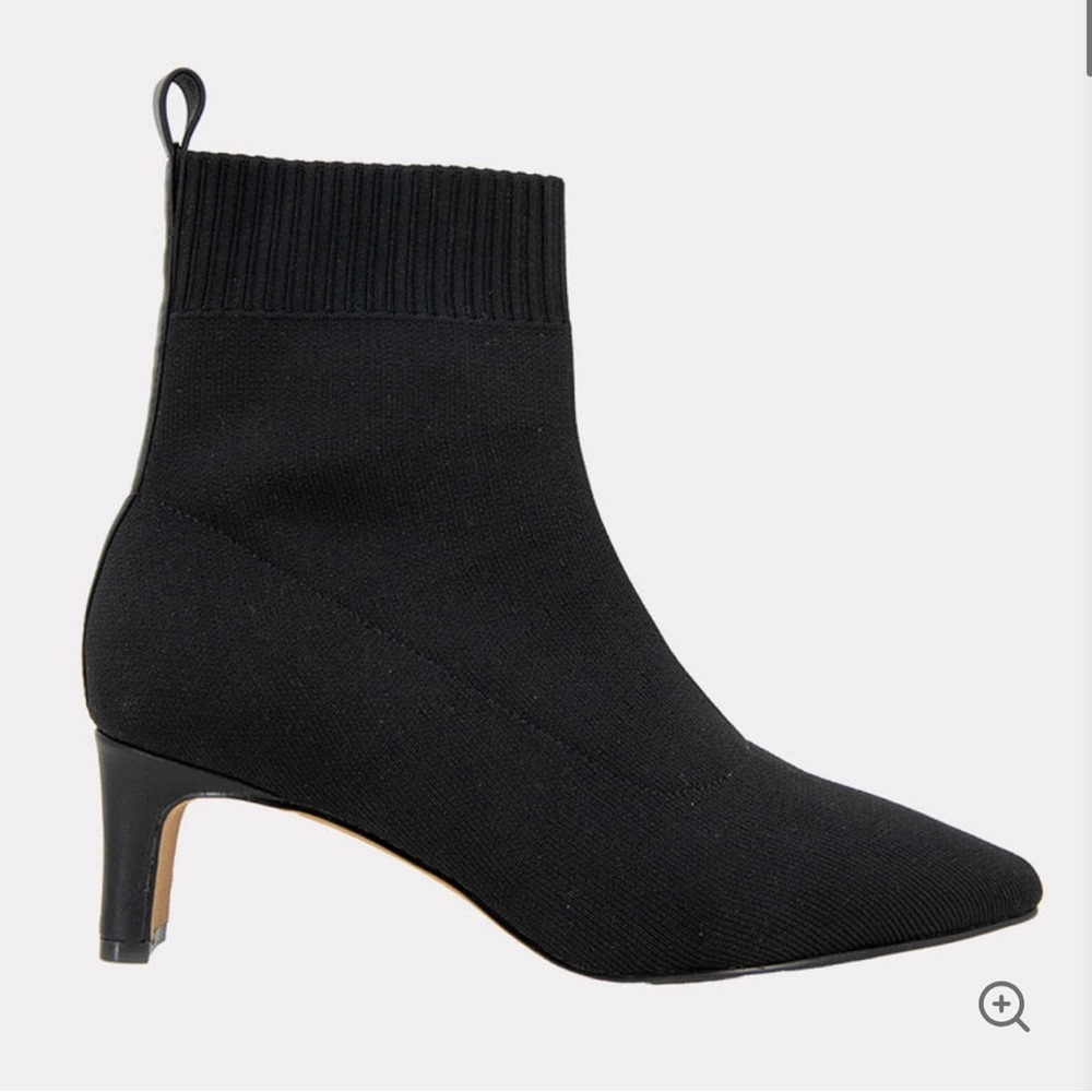 André Assous Winter Knit Water Resistant Black Ankle Boots